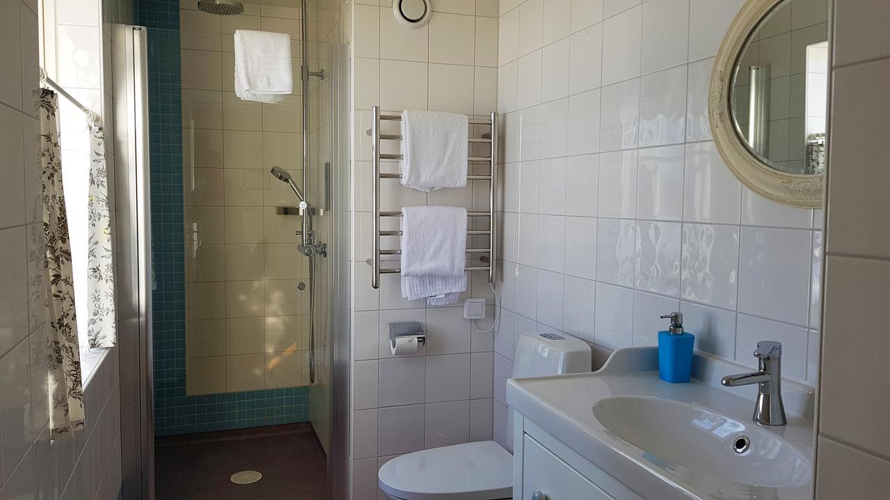 Hotell Groenfeltsgarden Karlskoga Bagian luar foto