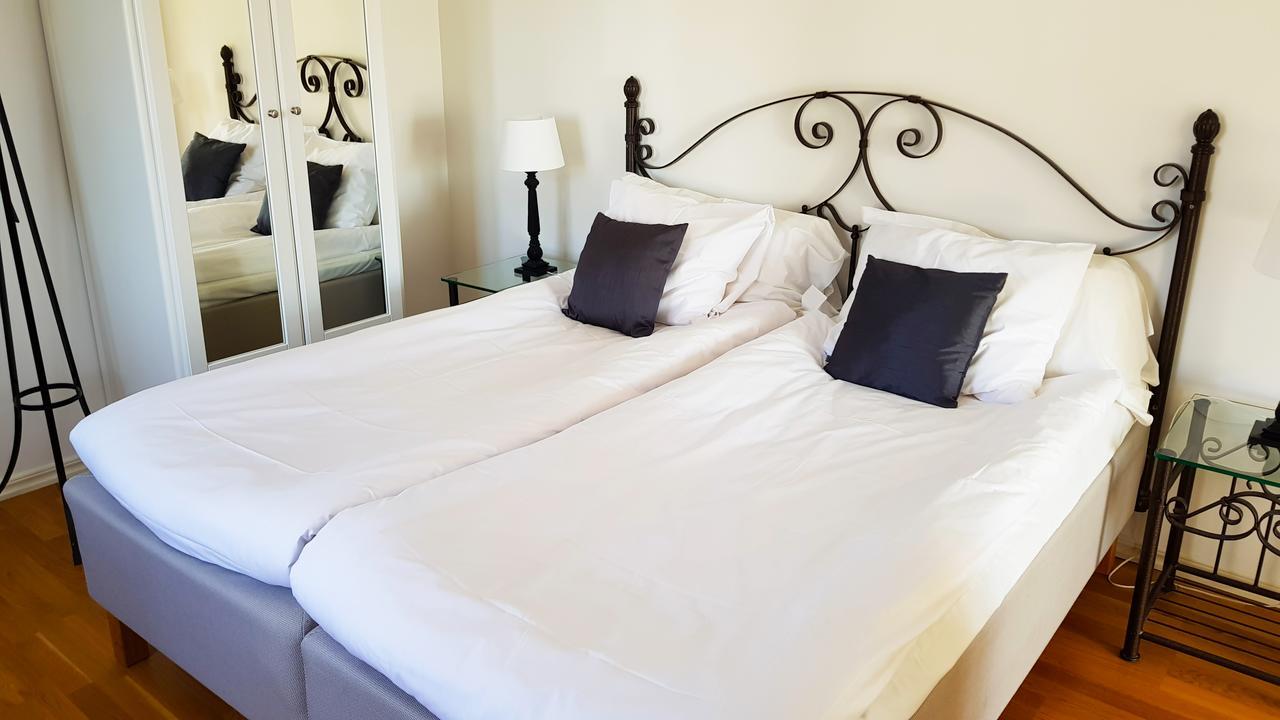 Hotell Groenfeltsgarden Karlskoga Bagian luar foto
