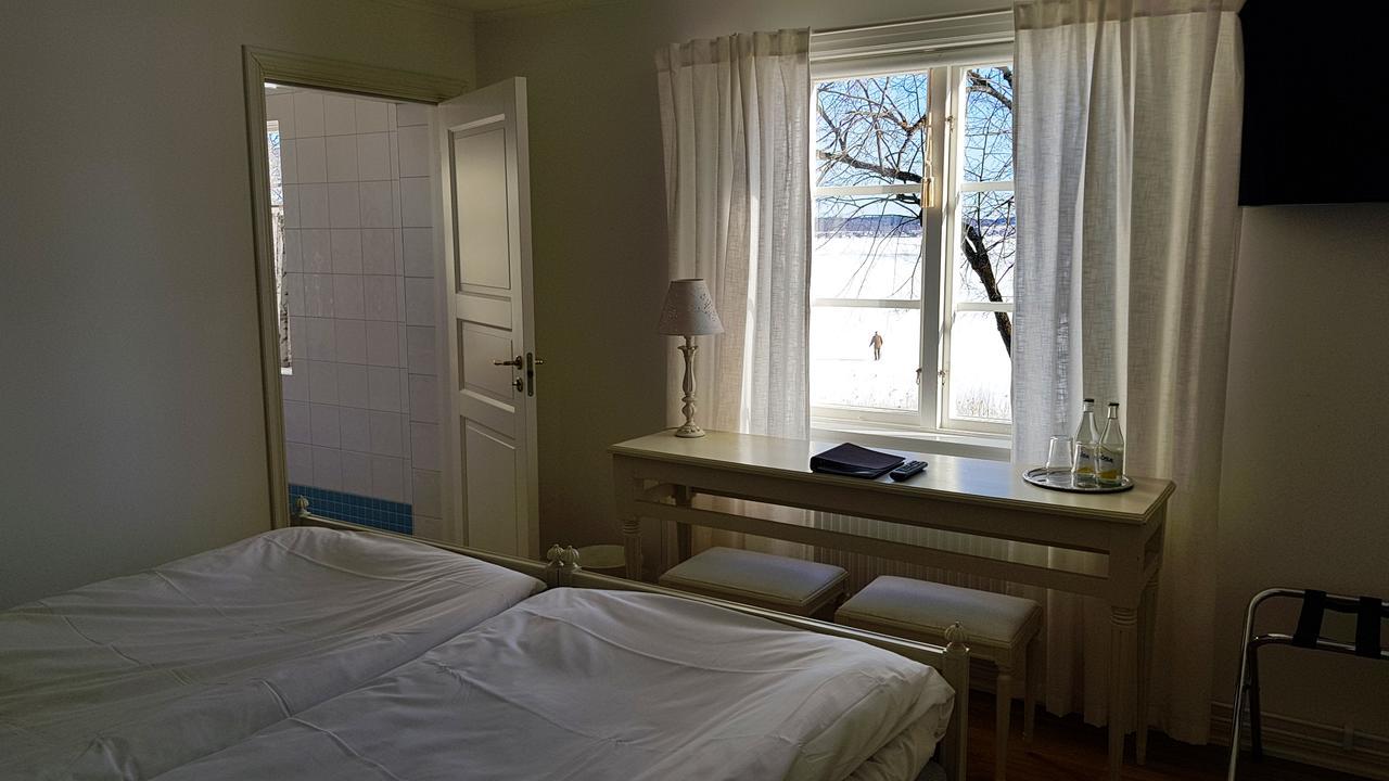 Hotell Groenfeltsgarden Karlskoga Bagian luar foto
