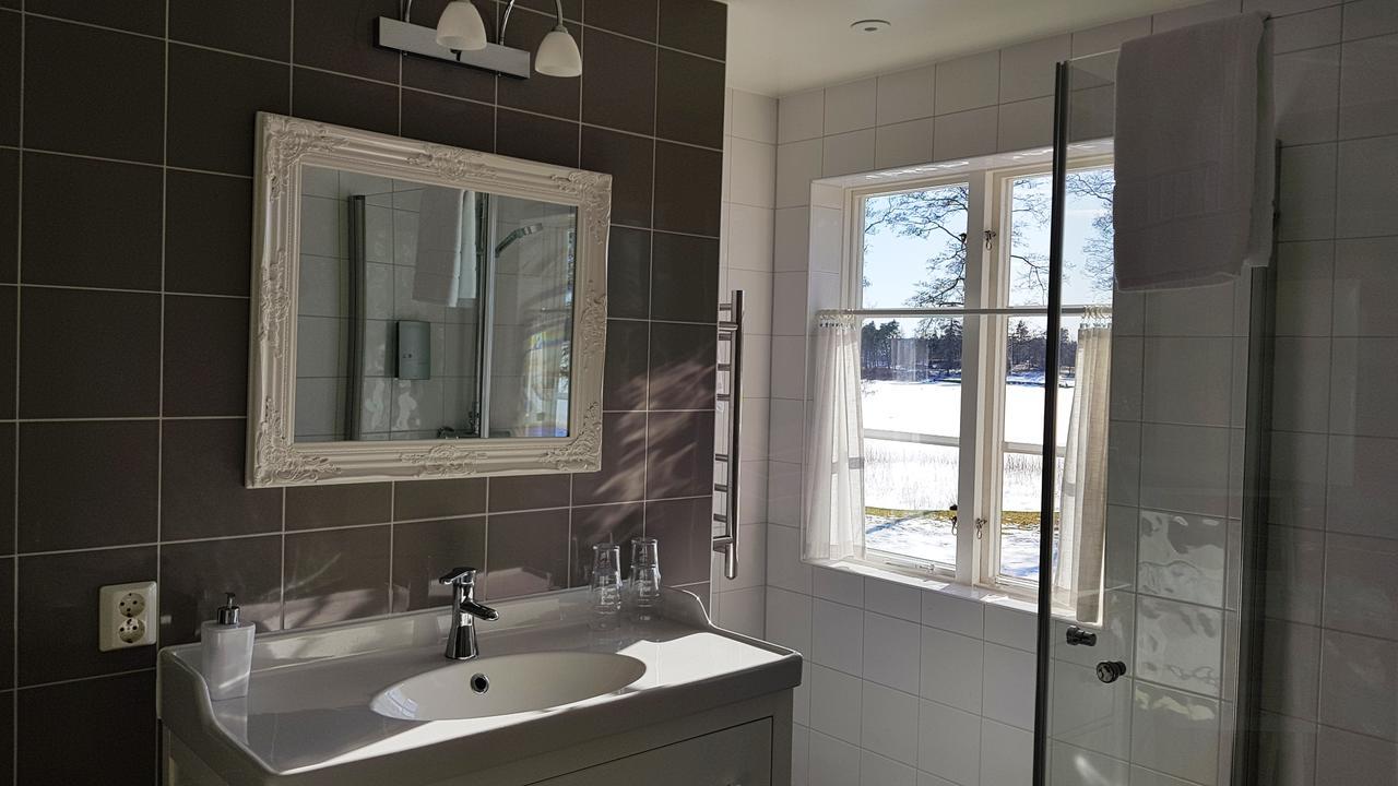 Hotell Groenfeltsgarden Karlskoga Bagian luar foto